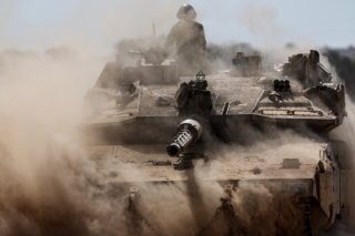 60'000 réservistes israéliens sont rappelés pour conquérir Gaza. KEYSTONE/EPA/ATEF SAFADI
